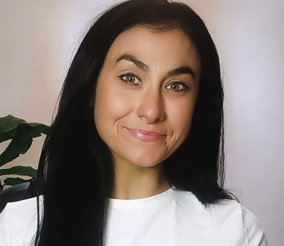 Dr. Mackenzie De Jesus